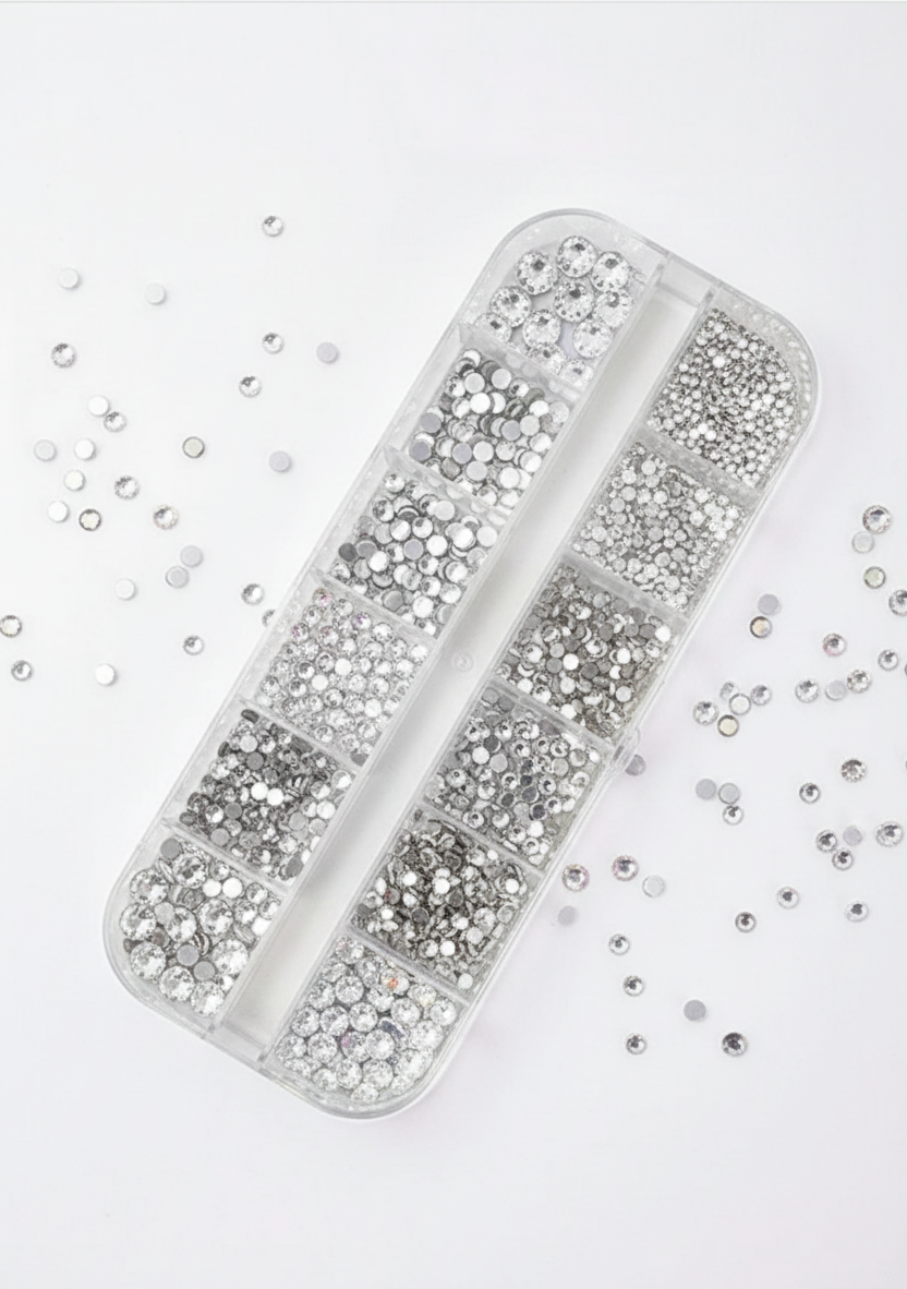 12 GRID SILVER RHINESTONES