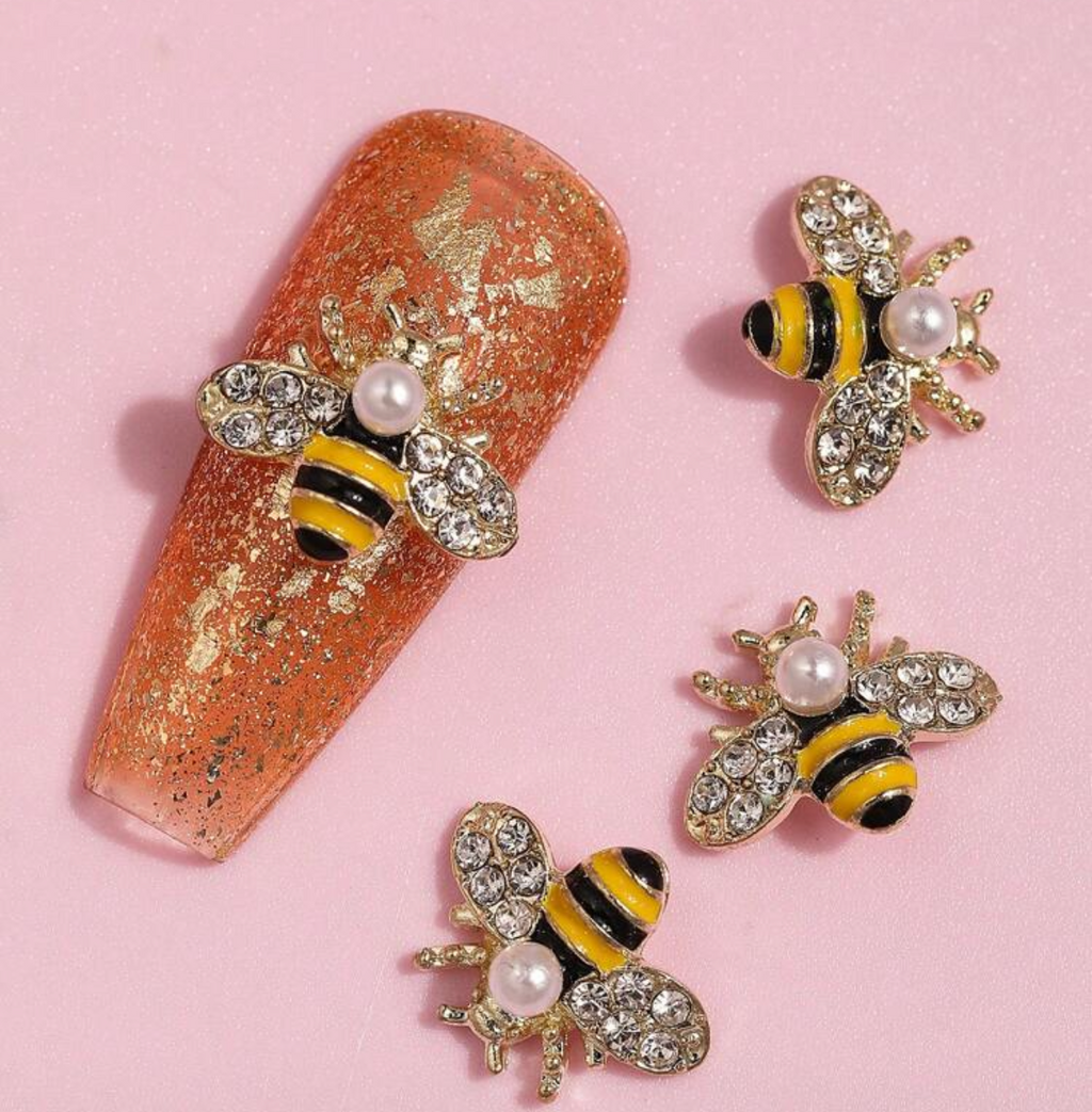 10PC BUMBLE BEE NAIL CHARMS